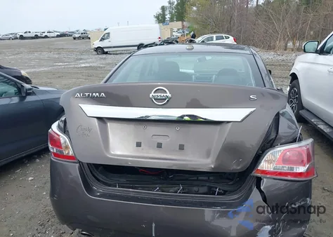 2015 Nissan Altima из США, поврежденный, VIN 1N4AL3AP3FN874580